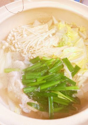 風邪予防に◎あったか水炊き風の鶏鍋-レシピのメイン写真