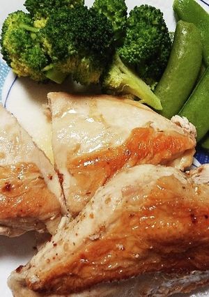 ストウブで簡単鶏むね肉の蒸し焼き-レシピのメイン写真