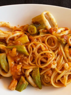 おくらとシフードのトマトソースパスタ-レシピのメイン写真