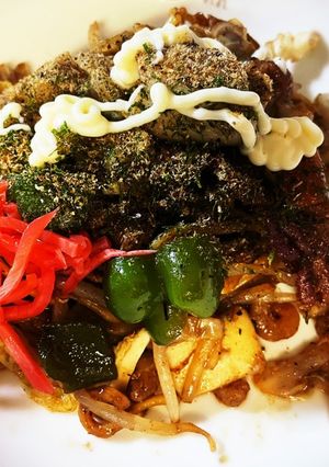ホットプレートを使ったシーフード焼そば-レシピのメイン写真