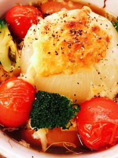 簡単丸ごと玉ねぎスープ-レシピのメイン写真