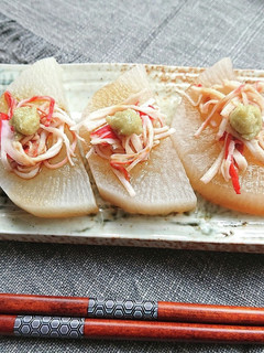 染みわたる大根煮にカニカマわさ醤油のせ-レシピのメイン写真