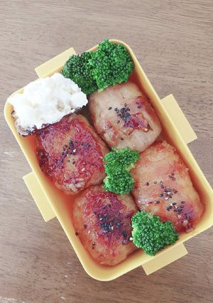 肉巻きおにぎり弁当♪-レシピのメイン写真