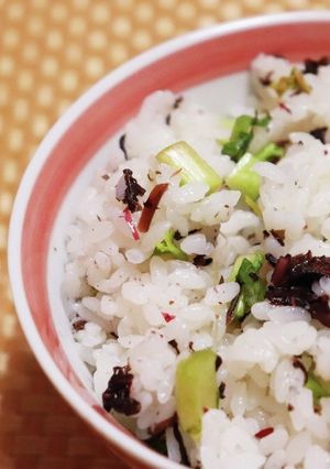 大根の葉と梅しその混ぜご飯-レシピのメイン写真