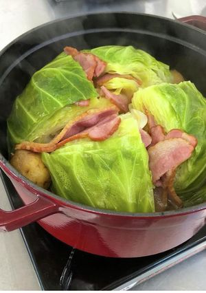 丸ごとキャベツ煮-レシピのメイン写真