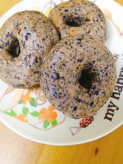 黒ゴマきな粉の米粉ベーグル-レシピのメイン写真