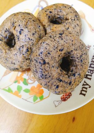 黒ゴマきな粉の米粉ベーグル-レシピのメイン写真