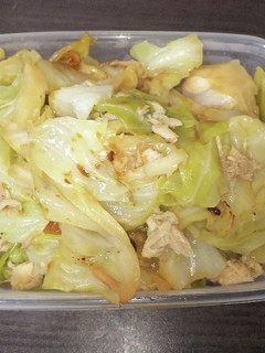 キャベツとツナ缶の煮込み-レシピのメイン写真