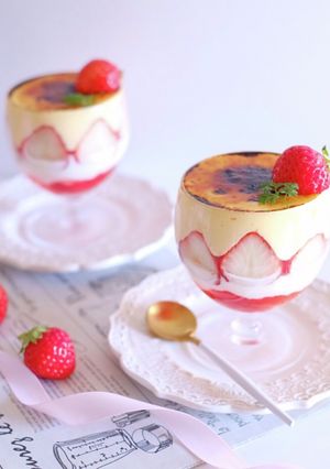 苺のブリュレパフェ-レシピのメイン写真