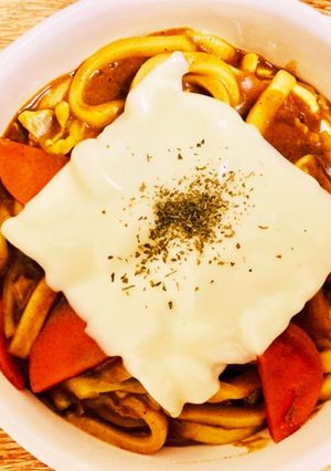 チーズで！焼きカレー風うどん-レシピのメイン写真