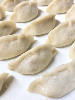 水餃子 皮厚めのもちもちタイプ-レシピのメイン写真