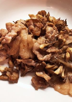 豚肉と舞茸のにんにく醤油♡-レシピのメイン写真