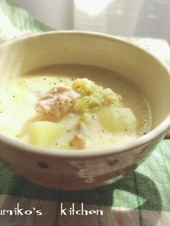 鶏肉カリフラワーの豆乳味噌スープ-レシピのメイン写真