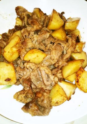 じゃがいもと牛肉のうま炒め-レシピのメイン写真
