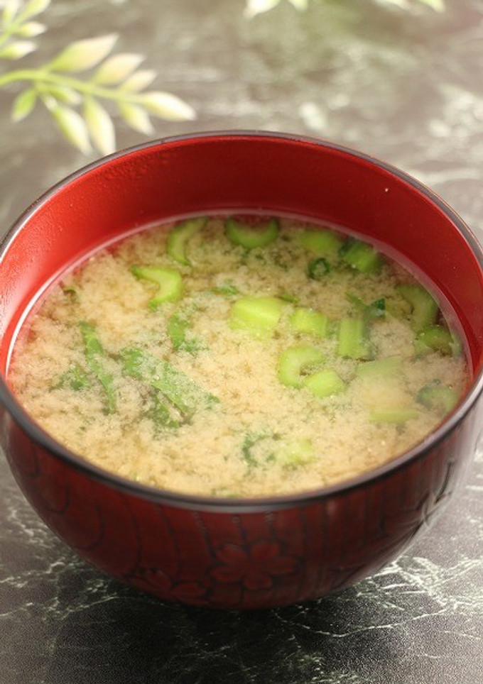 簡単！しらすと小松菜のお味噌汁-レシピのメイン写真