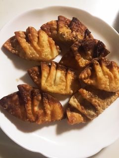 余った餃子の皮で!簡単おつまみ-レシピのメイン写真