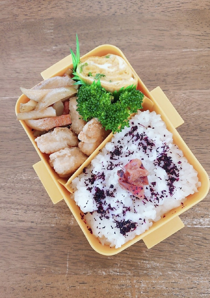 新じゃがとちくわのきんぴら弁当♪-レシピのメイン写真