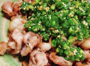 簡単！カリカリ豚のたっぷりニラだれ-レシピのメイン写真