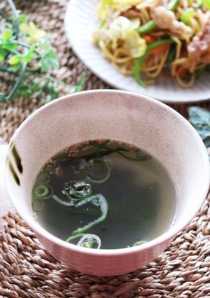 レンジで1分半！即席わかめスープ-レシピのメイン写真