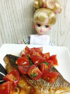 リカちゃん♡スズキポワレトマトソース添え-レシピのメイン写真