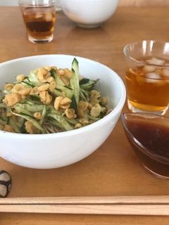 ほんのりピリ辛☆冷やしたぬき蕎麦-レシピのメイン写真