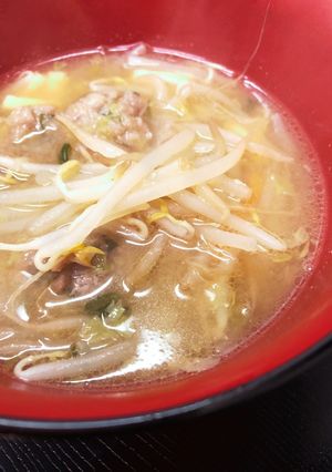 残り物の餃子の餡で☆具沢山汁-レシピのメイン写真