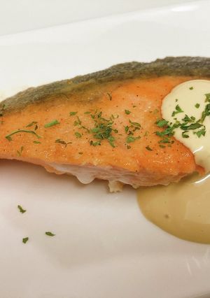 だしが決め手！鮭のバター醤油ムニエル-レシピのメイン写真