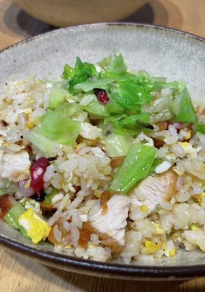 鳥唐揚げの梅レタスチャーハン-レシピのメイン写真