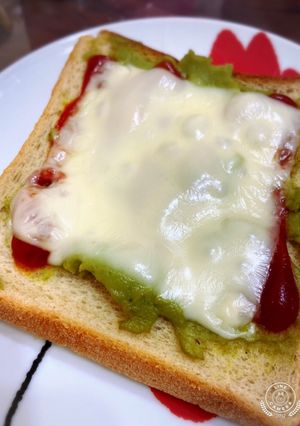 アボカドチーズトースト-レシピのメイン写真