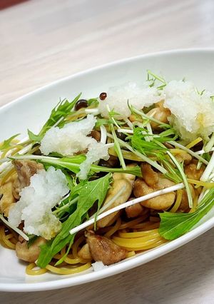 鶏肉としめじの和風おろしパスタ-レシピのメイン写真