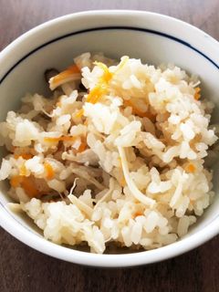 ほたて貝柱缶詰の炊き込みご飯-レシピのメイン写真