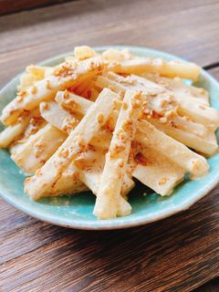 山うどのサラダ♡ごまマヨドレッシング-レシピのメイン写真