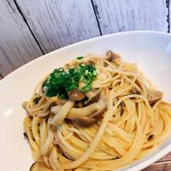 รูปของ きのことツナの簡単ワンパン和風パスタ