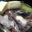 出汁がいい。超簡単!鯛のあらと鶏がらの鍋