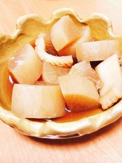 大根とイカの煮物-レシピのメイン写真
