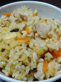 ゴボウ茶でお手軽★炊き込みご飯-レシピのメイン写真