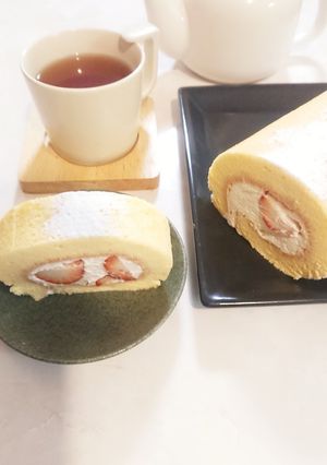 ふんわり春を運ぶいちごのロールケーキ-レシピのメイン写真