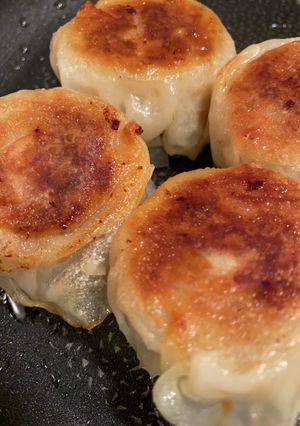 蒸さず焼く！パリパリ焼きシュウマイ！-レシピのメイン写真