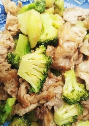 ブロッコリーと豚こま肉の生姜だれ炒め-レシピのメイン写真