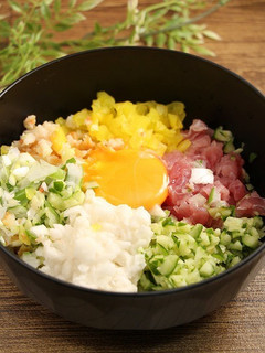 簡単!ばくだん丼(ブンブンチョッパー丼)-レシピのメイン写真