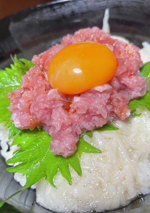 刻みトロロとマグロのタタキ丼-レシピのメイン写真