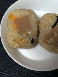 根菜ときのこのおこわおにぎり☆-レシピのメイン写真