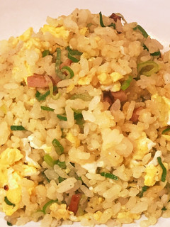 簡単♪焼豚と冷凍ご飯で♪チャーハン♪-レシピのメイン写真