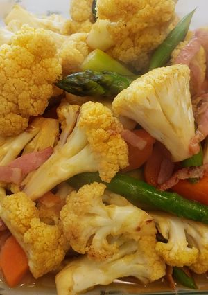 カリフラワーのカレー風味ホットサラダ-レシピのメイン写真
