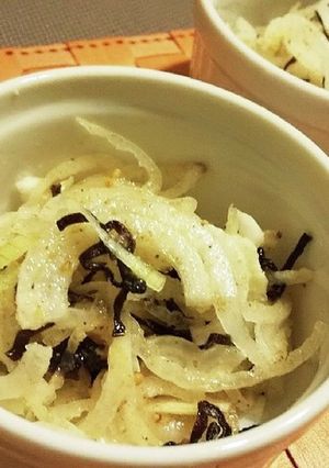 ◆簡単５分副菜♡新玉ねぎ&塩昆布ナムル◆-レシピのメイン写真