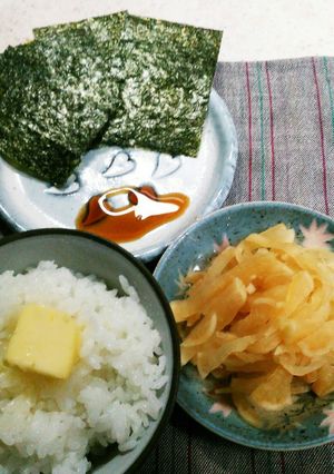 炊きたてご飯に バターのせたら-レシピのメイン写真