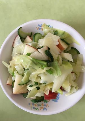 【保育園給食】かぶとりんごのサラダ-レシピのメイン写真