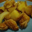 鶏肉とじゃがいものにんにく醤油炒め