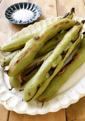 簡単♪そら豆のグリル焼き/焼き塩添え-レシピのメイン写真