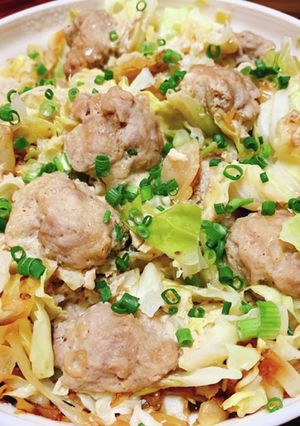 フライパンひとつで出来るキャベツ豚つくね-レシピのメイン写真